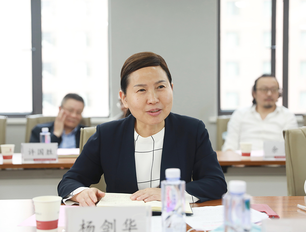 MRCAT猫先生_官方网站