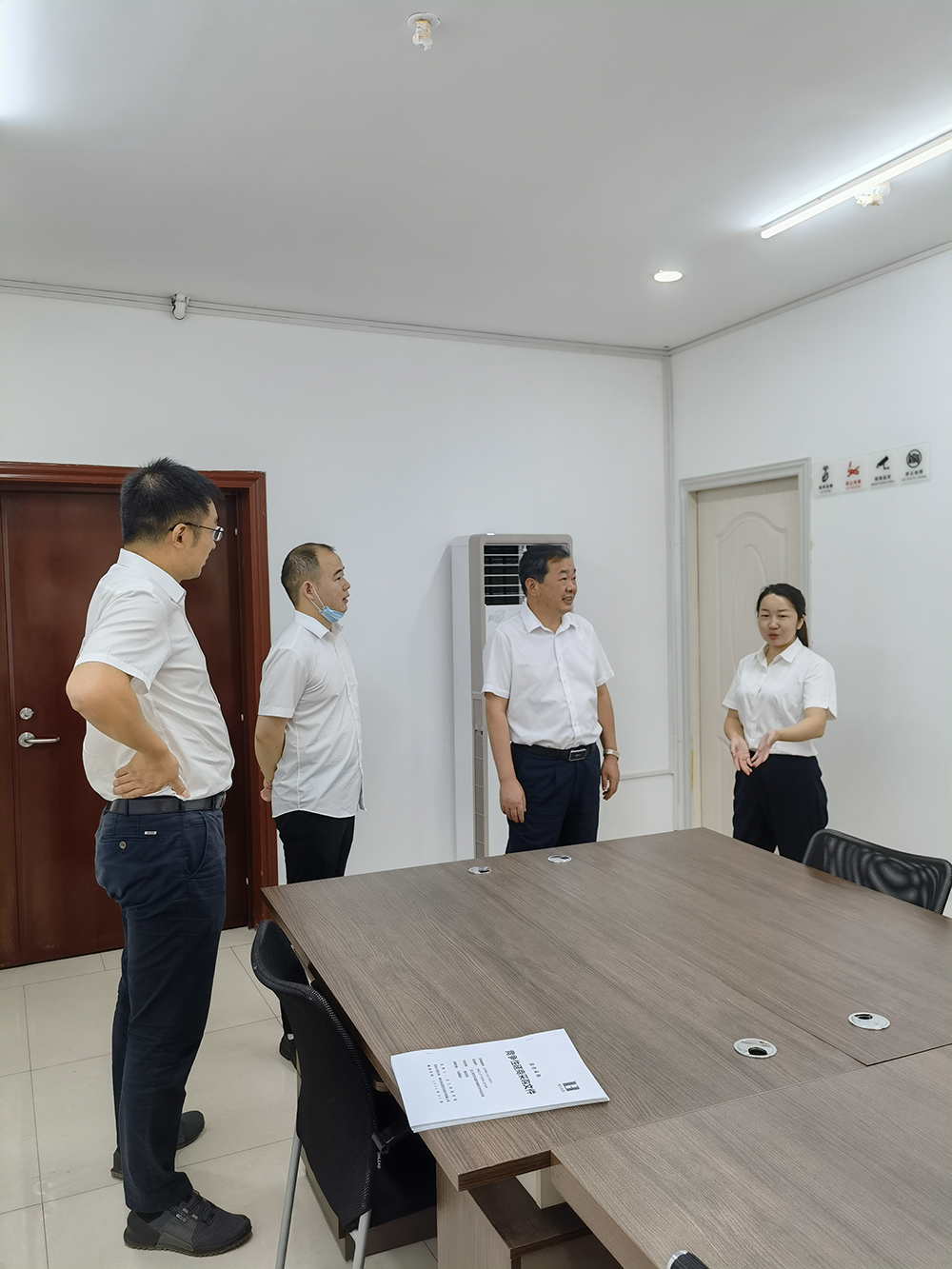MRCAT猫先生_官方网站